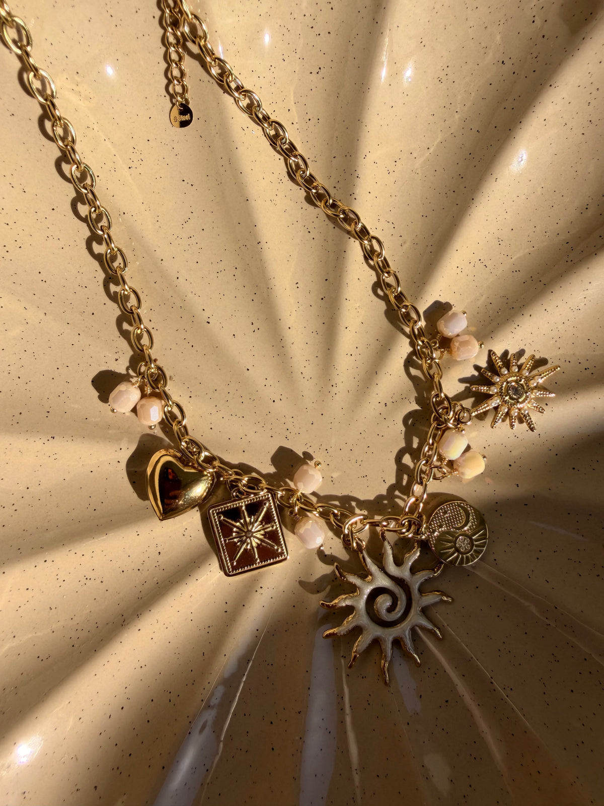 Collier Sun